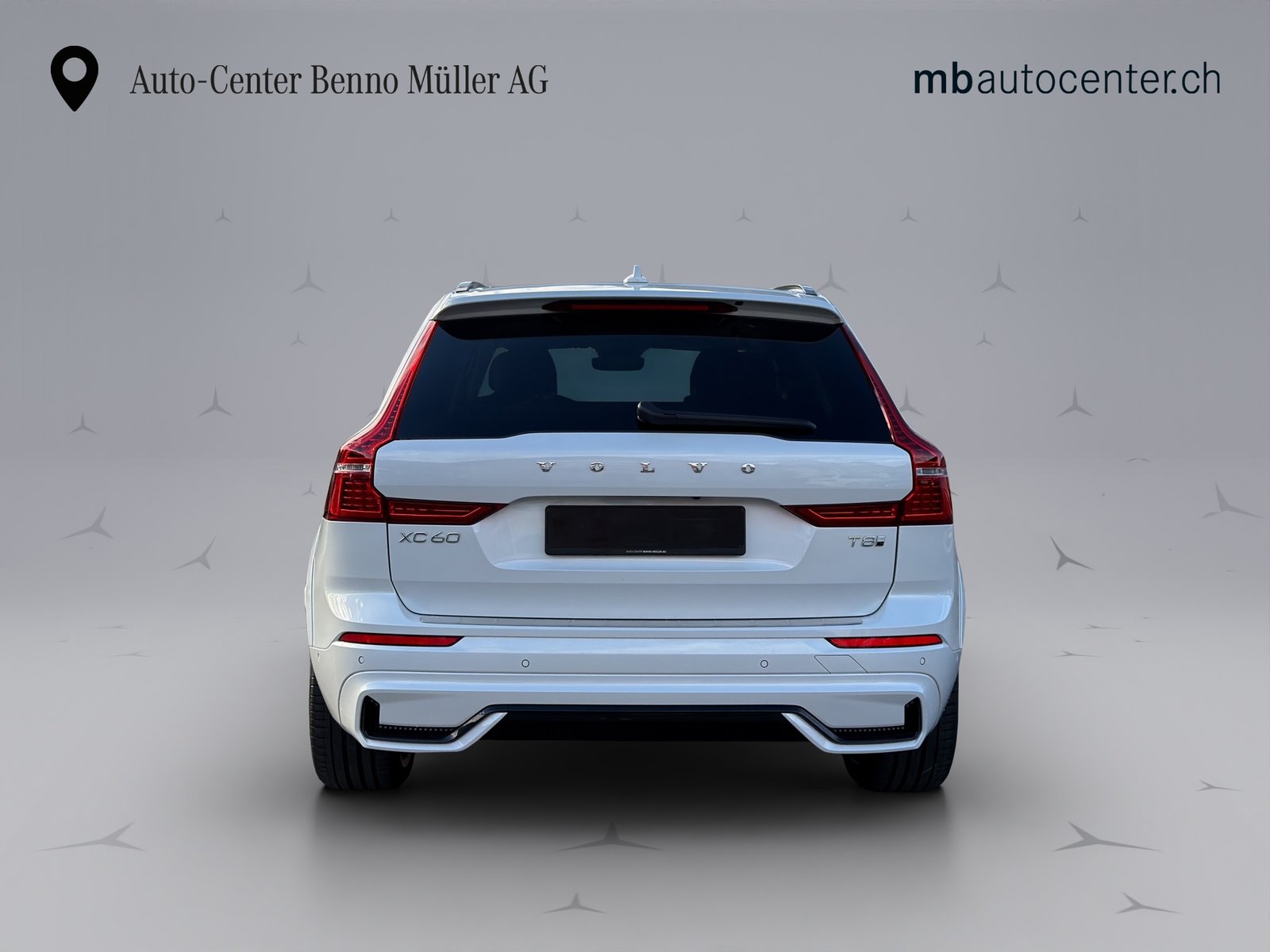 VOLVO XC60 2.0 T8 TE Ultra Dark eAWD, Hybride Rechargeable Essence/Électricité, Occasion / Utilisé, Automatique - 4