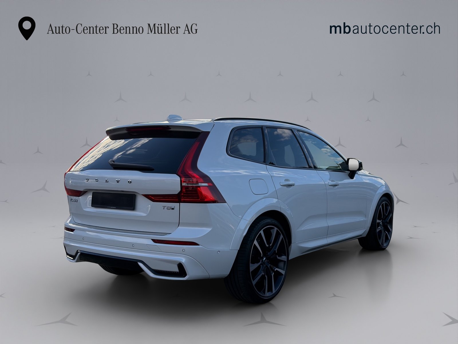 VOLVO XC60 2.0 T8 TE Ultra Dark eAWD, Hybride Rechargeable Essence/Électricité, Occasion / Utilisé, Automatique - 5