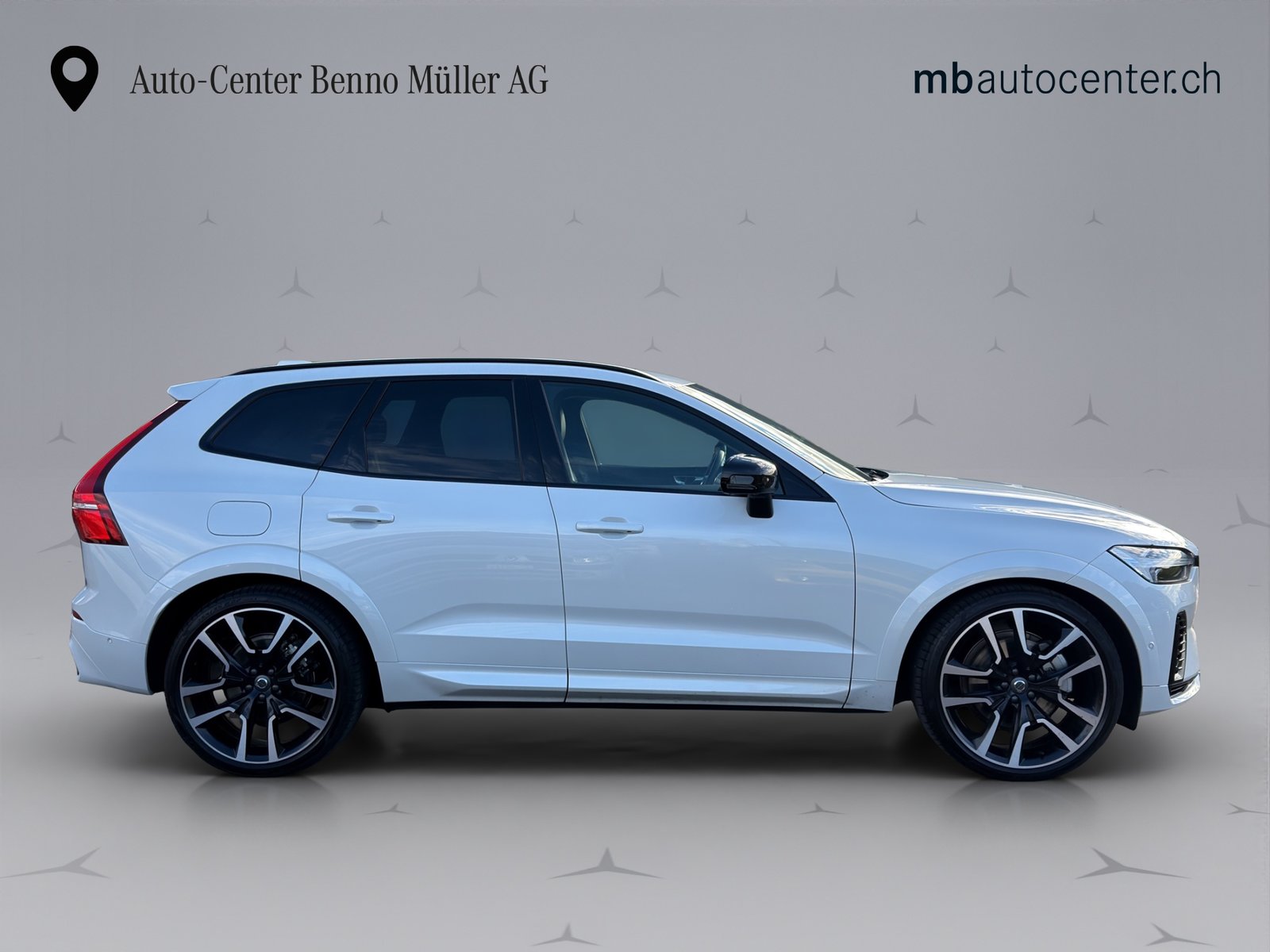 VOLVO XC60 2.0 T8 TE Ultra Dark eAWD, Hybride Rechargeable Essence/Électricité, Occasion / Utilisé, Automatique - 6
