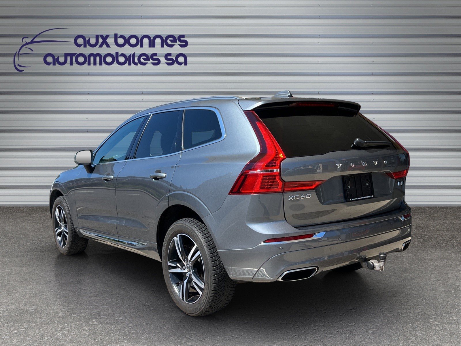 VOLVO XC60 D4 AWD Inscription Geartronic, Diesel, Second hand / Used, Automatic - 2