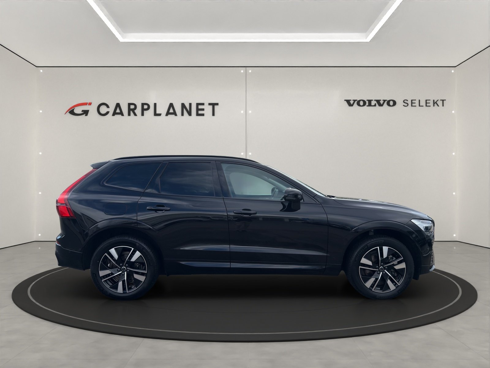 VOLVO XC60 2.0 T8 TE Plus Dark eAWD, Plug-in-Hybrid Benzin/Elektro, Occasion / Gebraucht, Automatik - 3