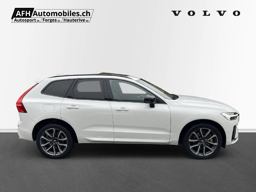 VOLVO XC60 2.0 B5 MH Ultimate Dark AWD, Mild-Hybrid Benzin/Elektro, Occasion / Gebraucht, Automatik - 5