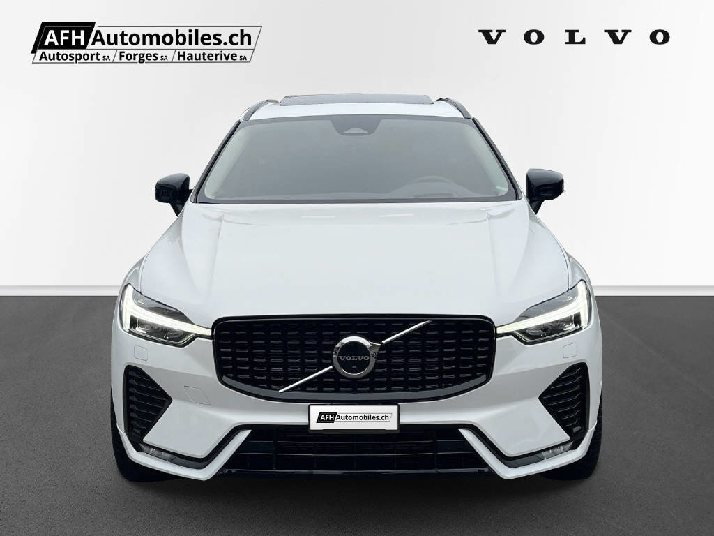 VOLVO XC60 2.0 B5 MH Ultimate Dark AWD, Mild-Hybrid Benzin/Elektro, Occasion / Gebraucht, Automatik - 7