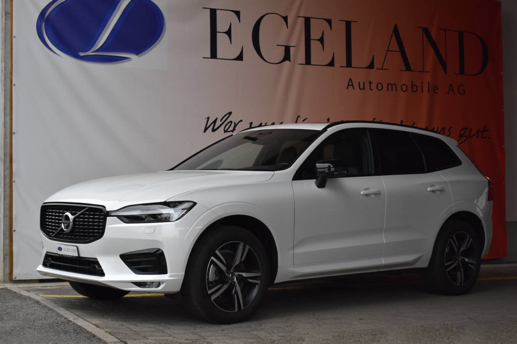 VOLVO XC60 2.0 B5 MH R-Design AWD