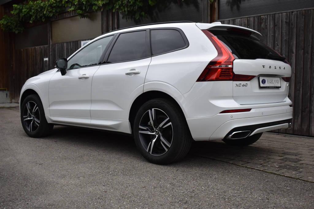 VOLVO XC60 2.0 B5 MH R-Design AWD, Hybride Léger Diesel/Électricité, Occasion / Utilisé, Automatique - 6