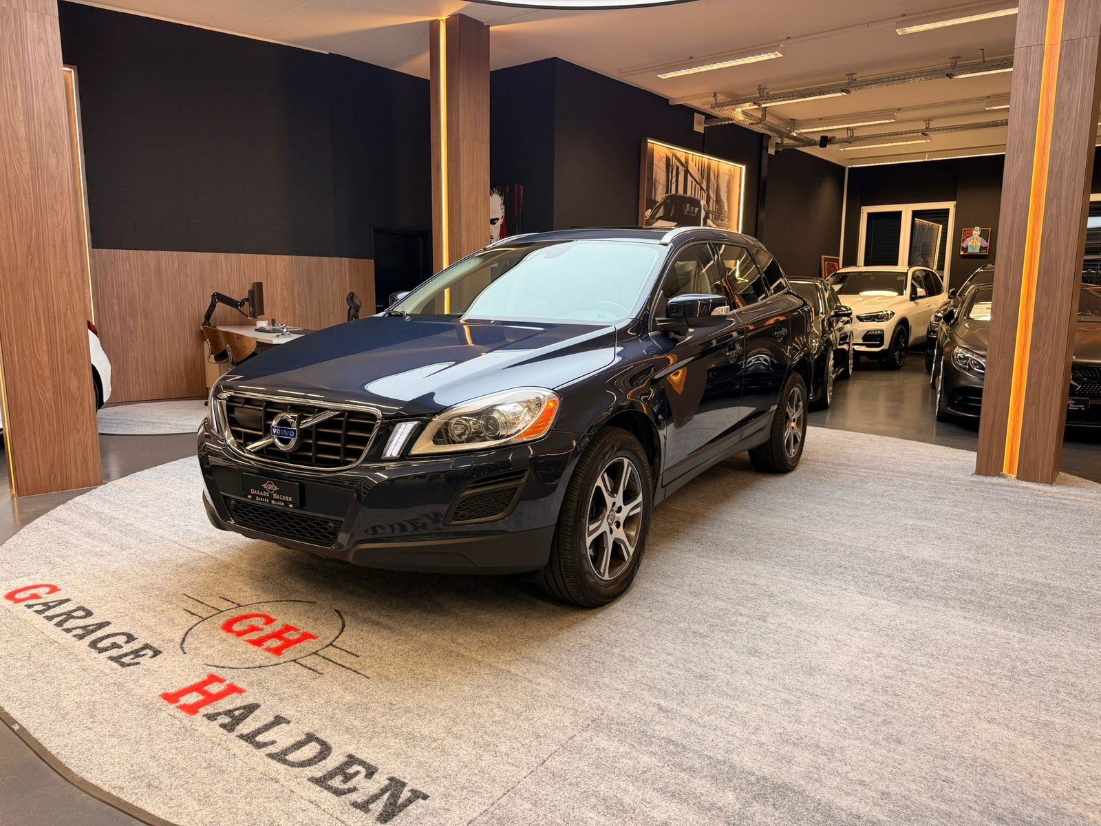 VOLVO XC60 2.4 D5 Summum AWD, Diesel, Occasion / Utilisé, Automatique - 4