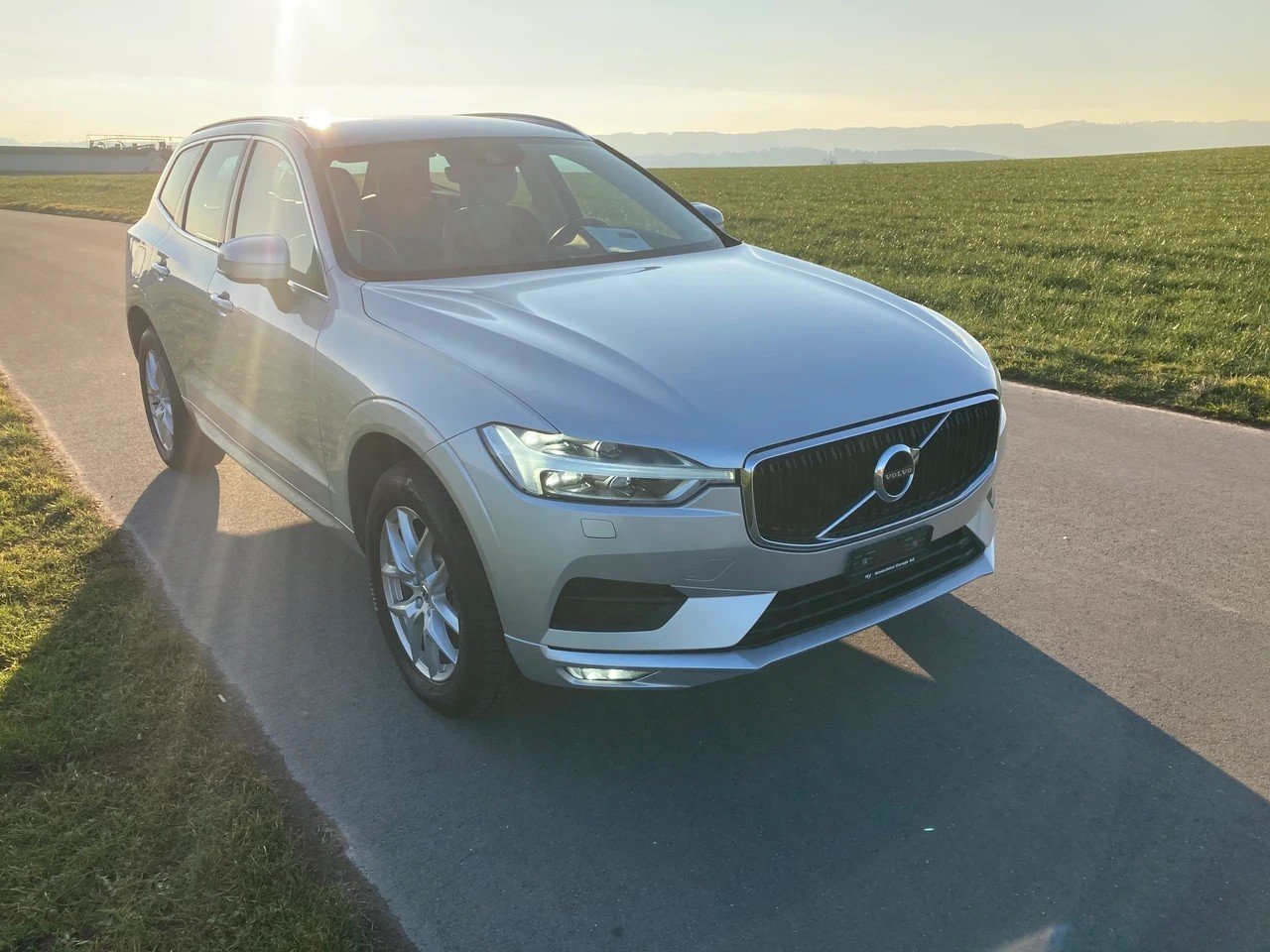 VOLVO XC60 D4 AWD Momentum Geartronic, Diesel, Second hand / Used, Automatic - 2
