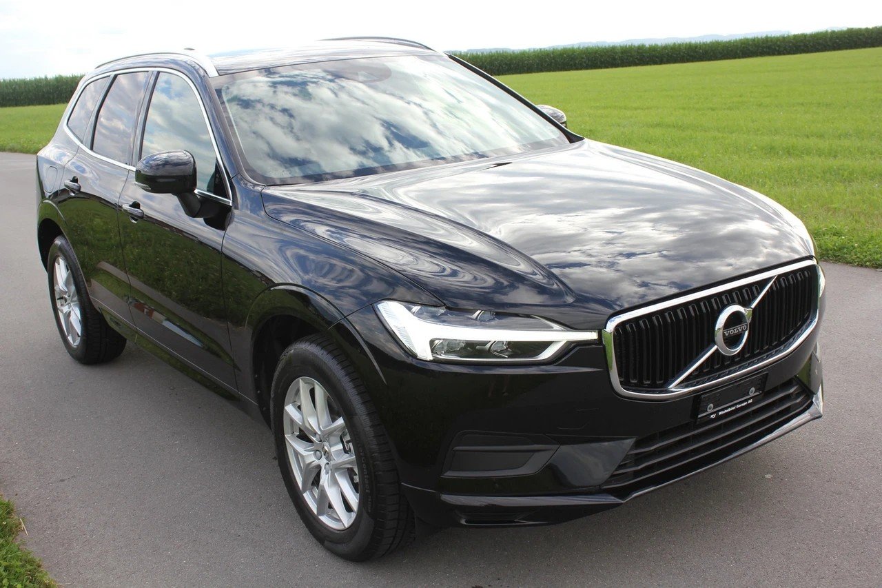 VOLVO XC60 D4 Momentum Geartronic, Diesel, Second hand / Used, Automatic - 2