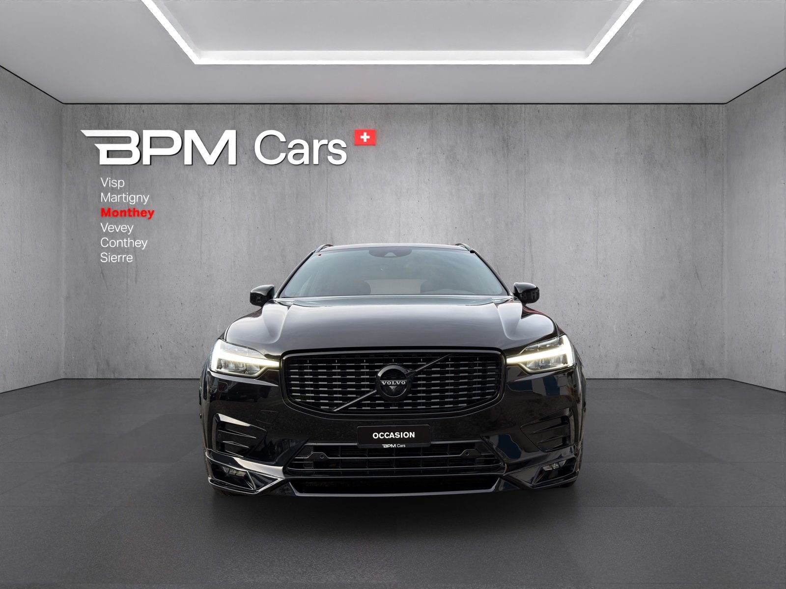 VOLVO XC60 B6 Benzin Mild Hybrid AWD R-Design Geartronic, Mild-Hybrid Petrol/Electric, Second hand / Used, Automatic - 2