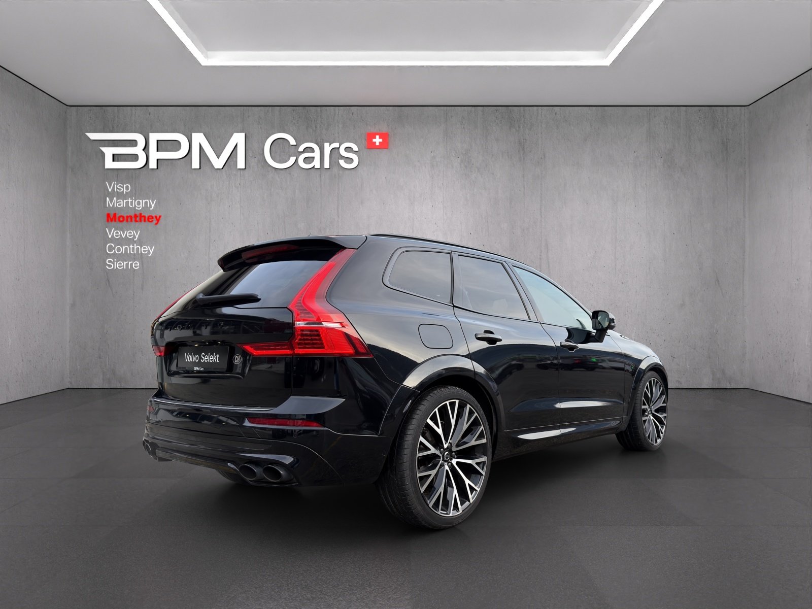 VOLVO XC60 B6 Benzin Mild Hybrid AWD R-Design Geartronic, Mild-Hybrid Petrol/Electric, Second hand / Used, Automatic - 4