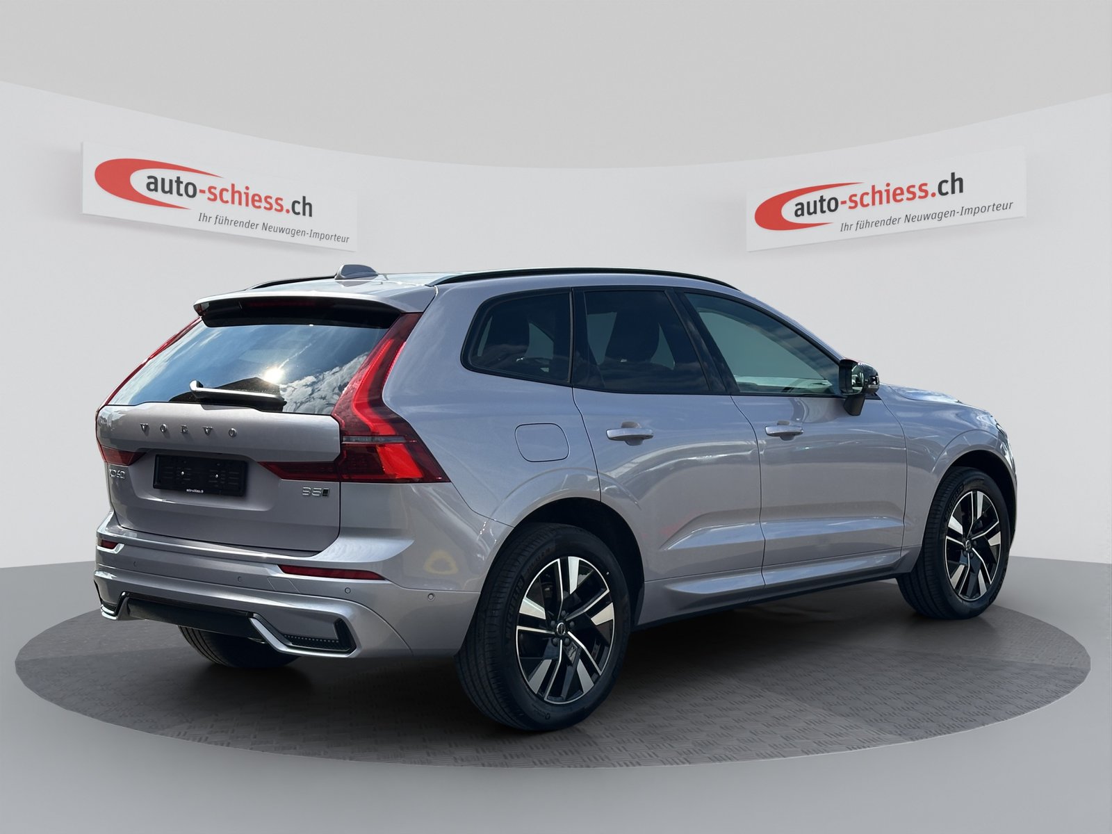 VOLVO XC60 B5 AWD Facelift Plus Dark Geartronic, Essence, Occasion / Utilisé, Automatique - 5