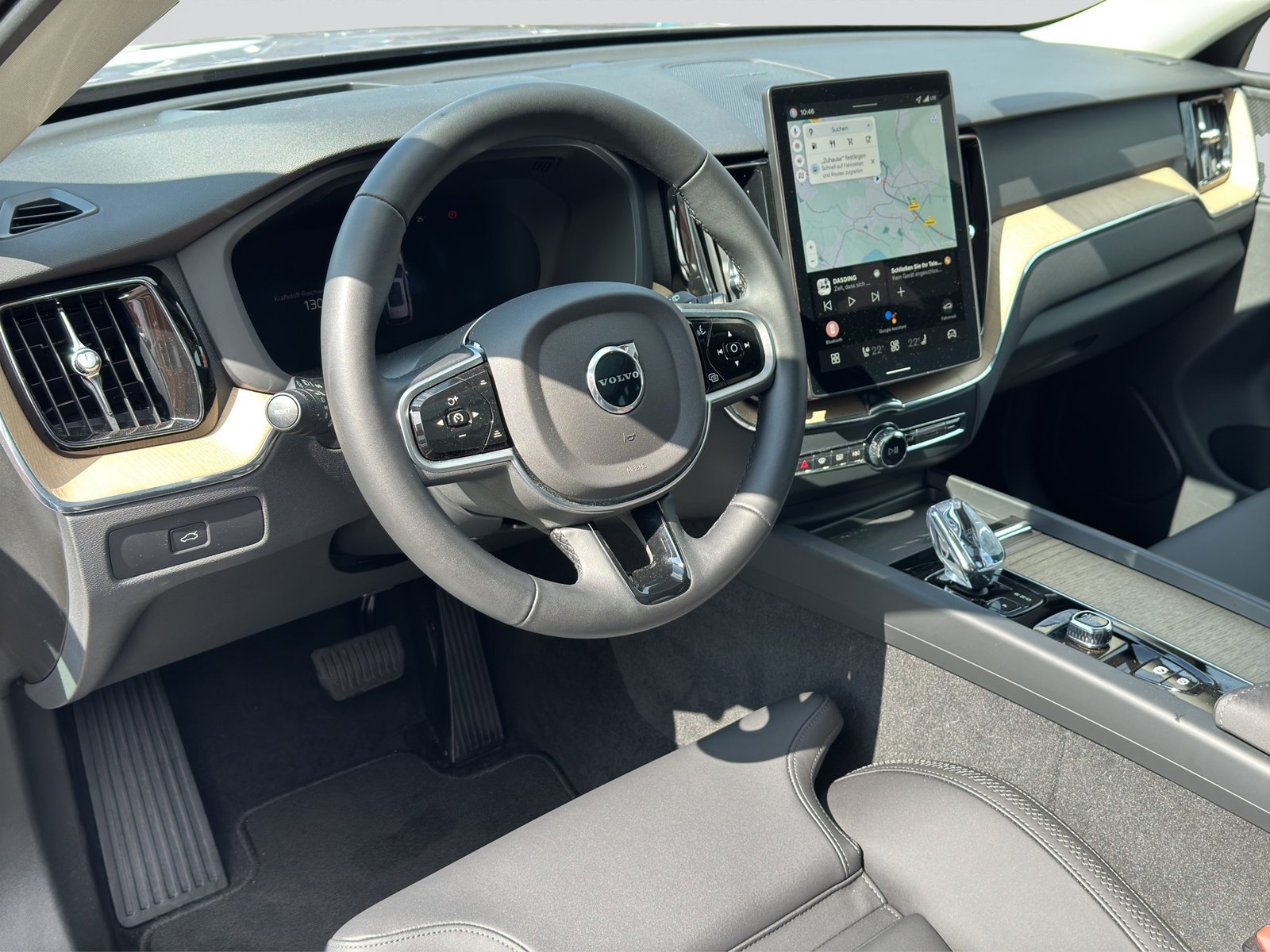 VOLVO XC60 B5 AWD Facelift Plus Dark Geartronic, Essence, Occasion / Utilisé, Automatique - 7