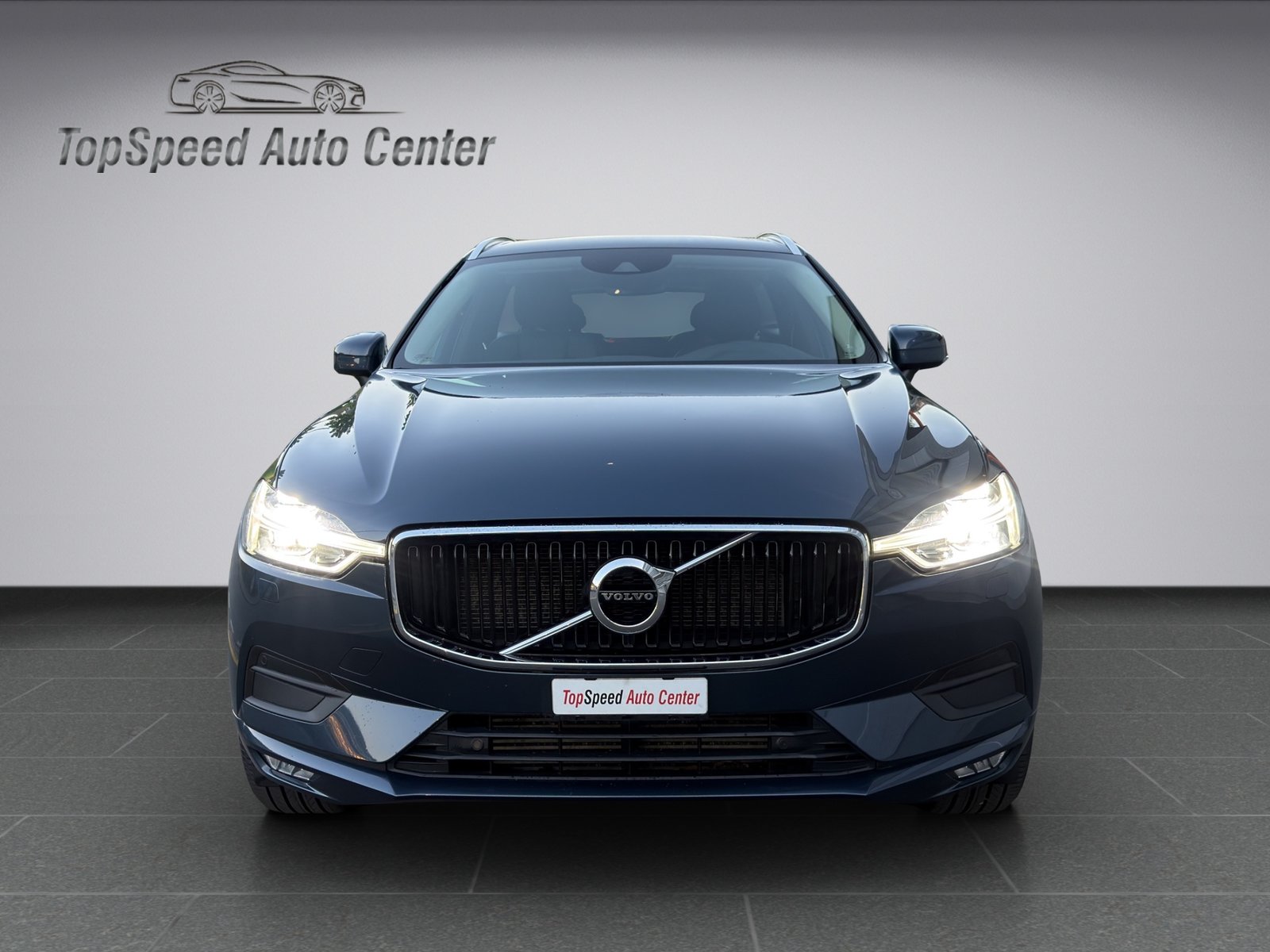 VOLVO XC60 T5 Momentum Geartronic, Petrol, Second hand / Used, Automatic - 2