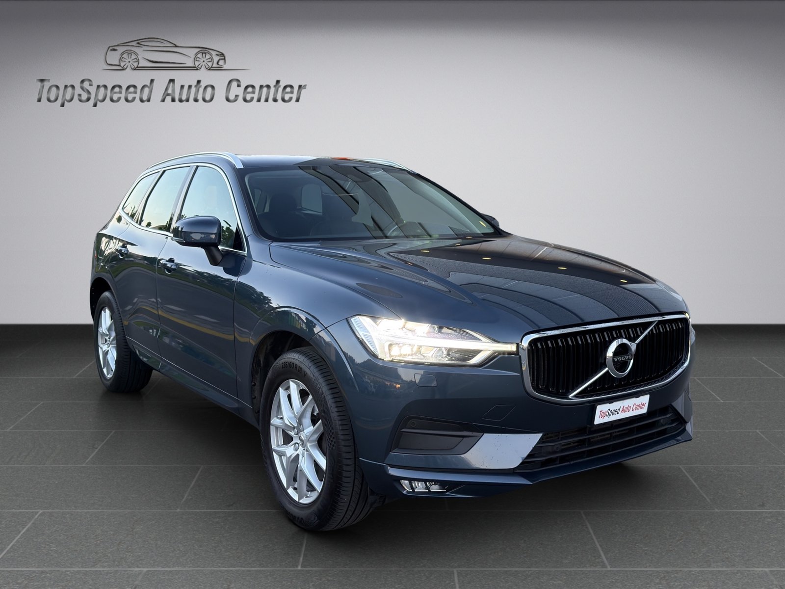 VOLVO XC60 T5 Momentum Geartronic, Petrol, Second hand / Used, Automatic - 4