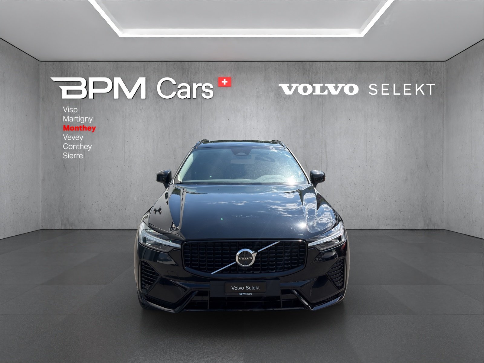 VOLVO XC60 T6 eAWD PluginHybrid Plus Dark Geartronic, Plug-in-Hybrid Benzina/Elettrica, Occasioni / Usate, Automatico - 2