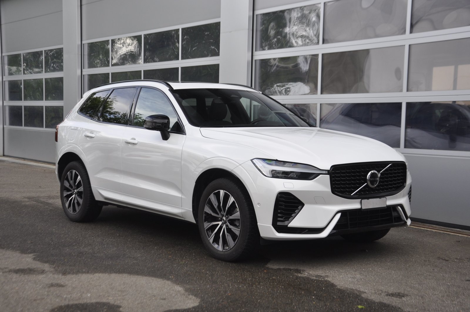 VOLVO XC60 T6 eAWD PluginHybrid Ultimate Dark Geartronic I P