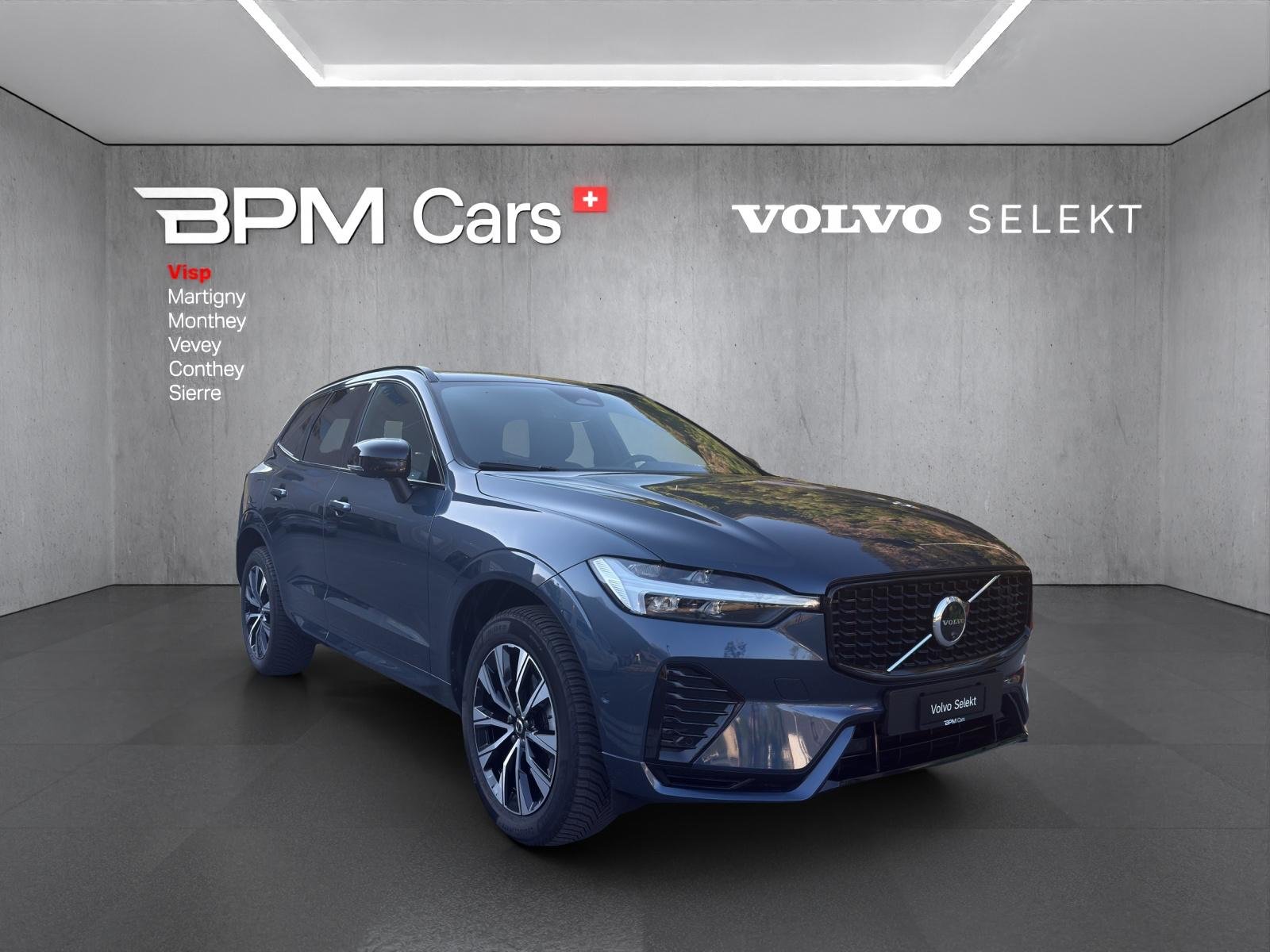 VOLVO XC60 B5 Benzin Mild Hybrid AWD Plus Dark Geartronic, Mild-Hybrid Benzin/Elektro, Occasion / Gebraucht, Automatik - 6