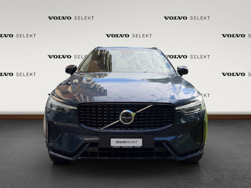 VOLVO XC60 2.0 B5 MH Plus Dark AWD, Mild-Hybrid Benzin/Elektro, Occasion / Gebraucht, Automatik - 5