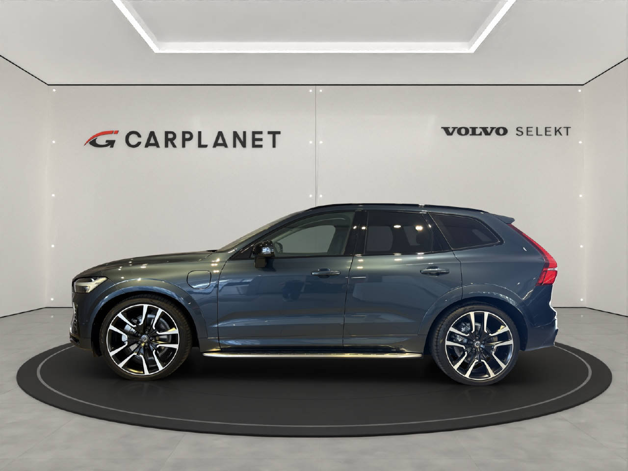 VOLVO XC60 2.0 T8 TE Ultimate Dark eAWD, Plug-in-Hybrid Benzin/Elektro, Occasion / Gebraucht, Automatik - 2
