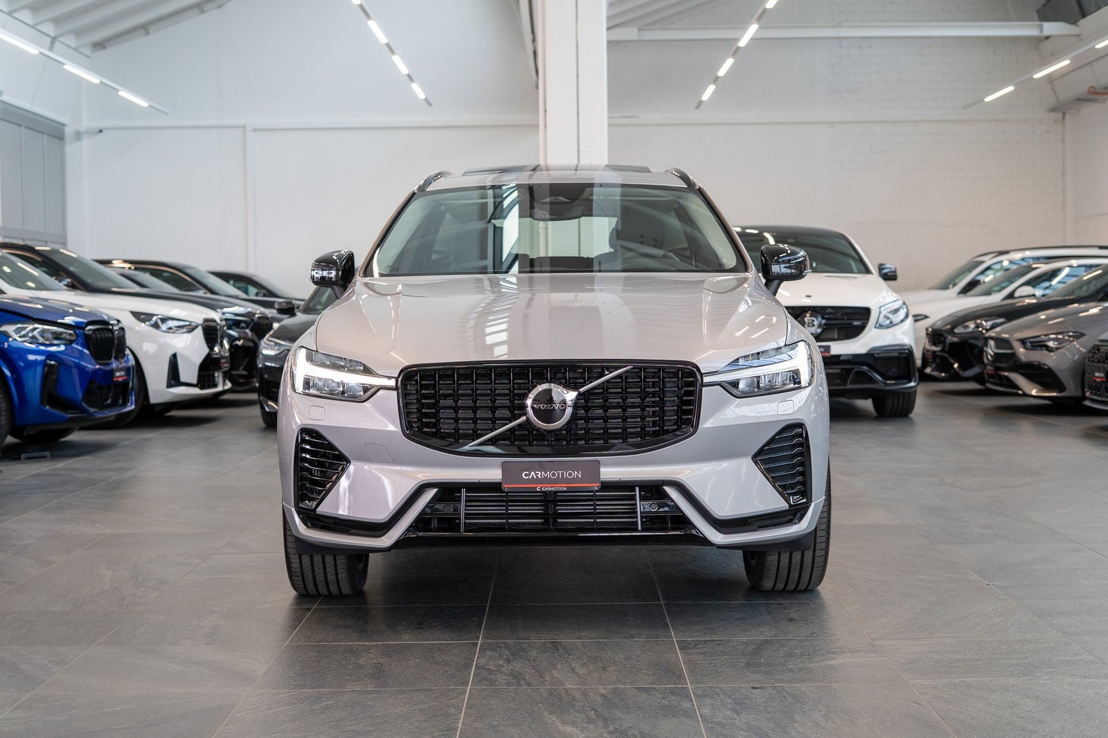 VOLVO XC60 2.0 T8 TE Ultra Dark eAWD / Panorama / HeadUp / H, Plug-in-Hybrid Benzina/Elettrica, Occasioni / Usate, Automatico - 2