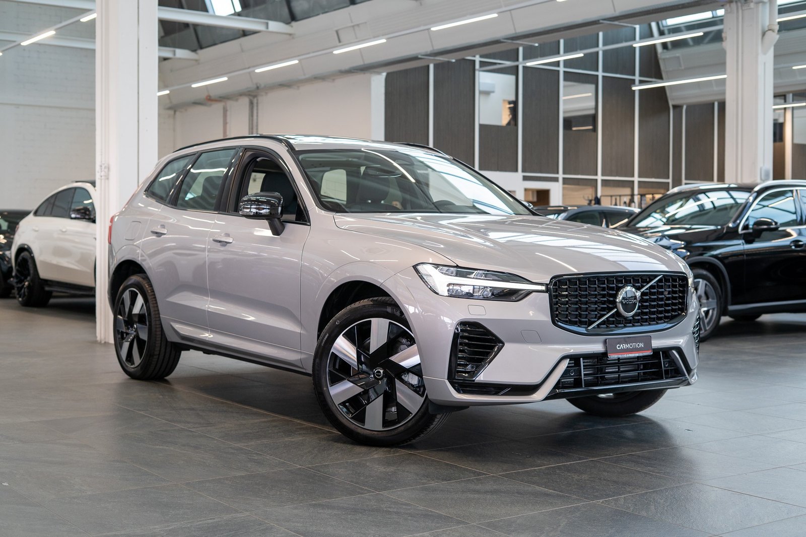 VOLVO XC60 2.0 T8 TE Ultra Dark eAWD / Panorama / HeadUp / H, Plug-in-Hybrid Benzina/Elettrica, Occasioni / Usate, Automatico - 3