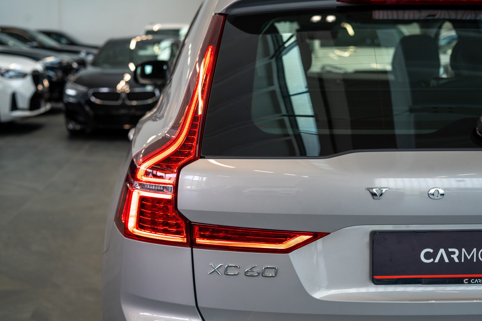 VOLVO XC60 2.0 T8 TE Ultra Dark eAWD / Panorama / HeadUp / H, Plug-in-Hybrid Benzina/Elettrica, Occasioni / Usate, Automatico - 6