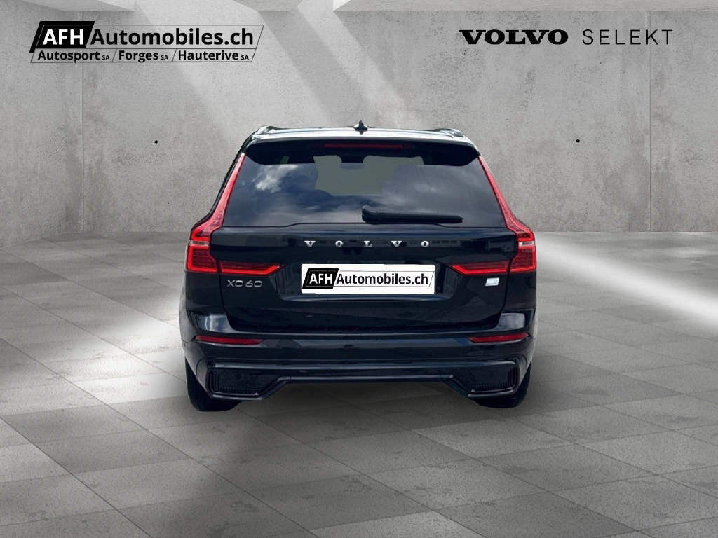 VOLVO XC60 2.0 T6 TE Ultimate Bright, Plug-in-Hybrid Benzin/Elektro, Occasion / Gebraucht, Automatik - 4