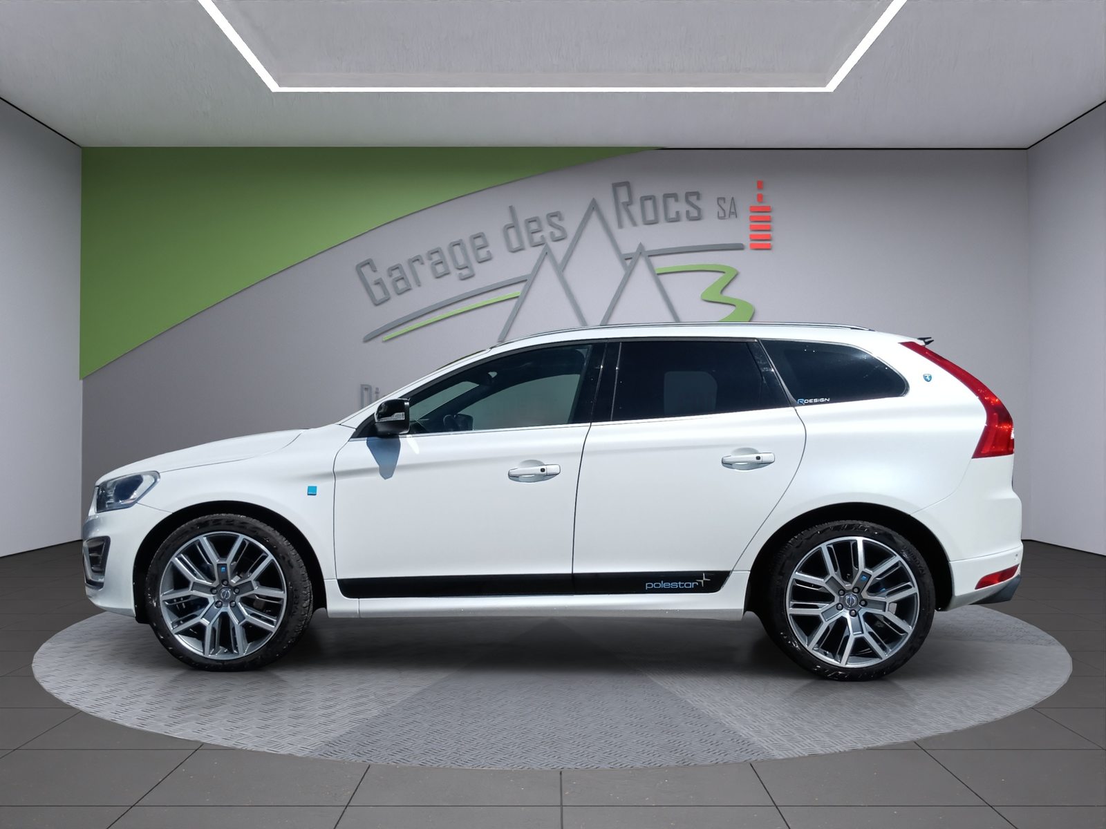 VOLVO XC60 3.0 T6 Summum R-Design AWD Polestar, Benzin, Occasion / Gebraucht, Automatik - 5