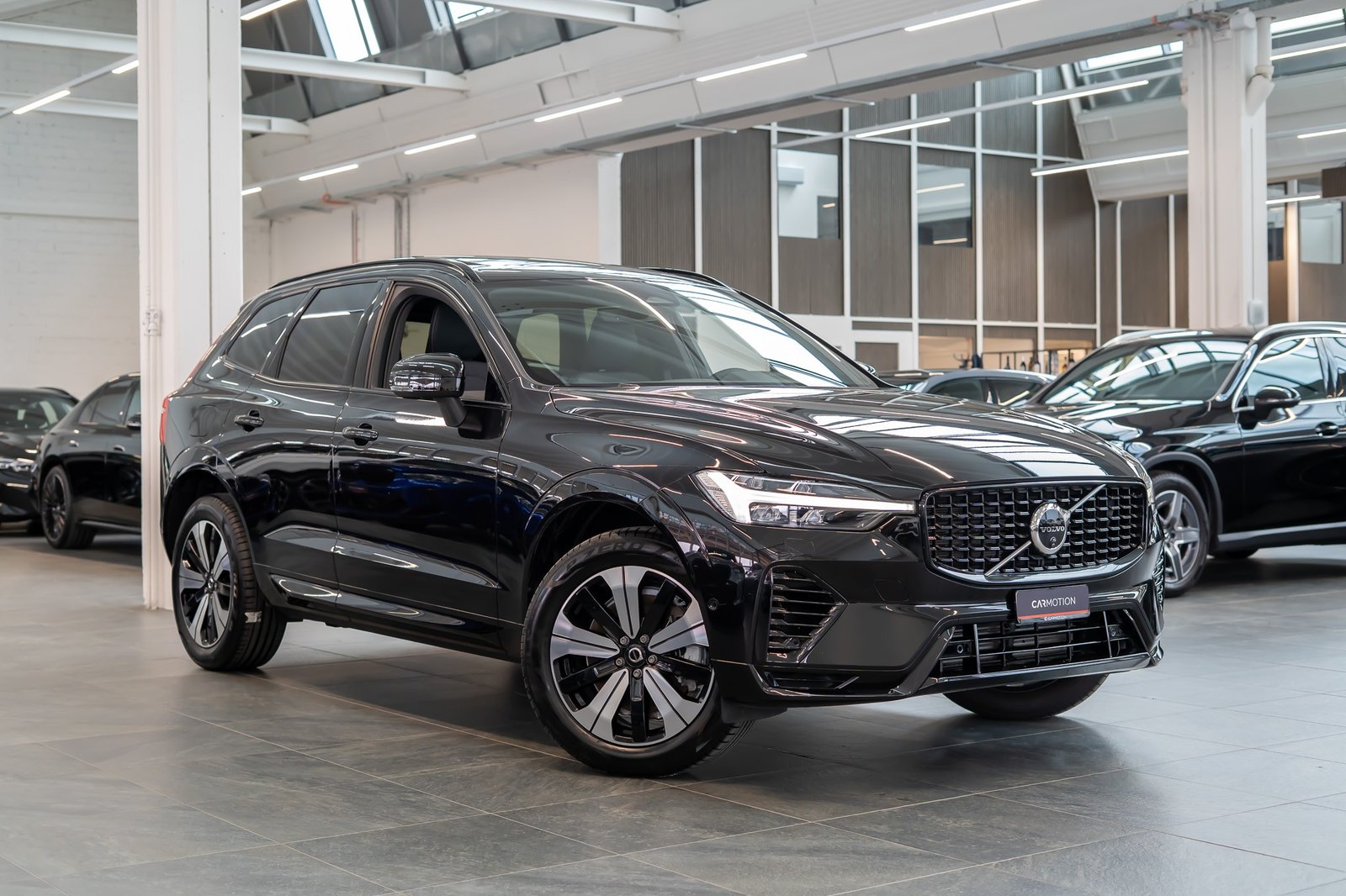 VOLVO XC60 2.0 T6 TE Plus Dark eAWD / Panaorama-Schiebedach, Hybride Rechargeable Essence/Électricité, Occasion / Utilisé, Automatique - 3