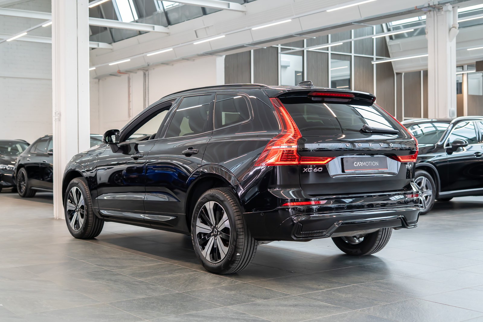 VOLVO XC60 2.0 T6 TE Plus Dark eAWD / Panaorama-Schiebedach, Hybride Rechargeable Essence/Électricité, Occasion / Utilisé, Automatique - 4