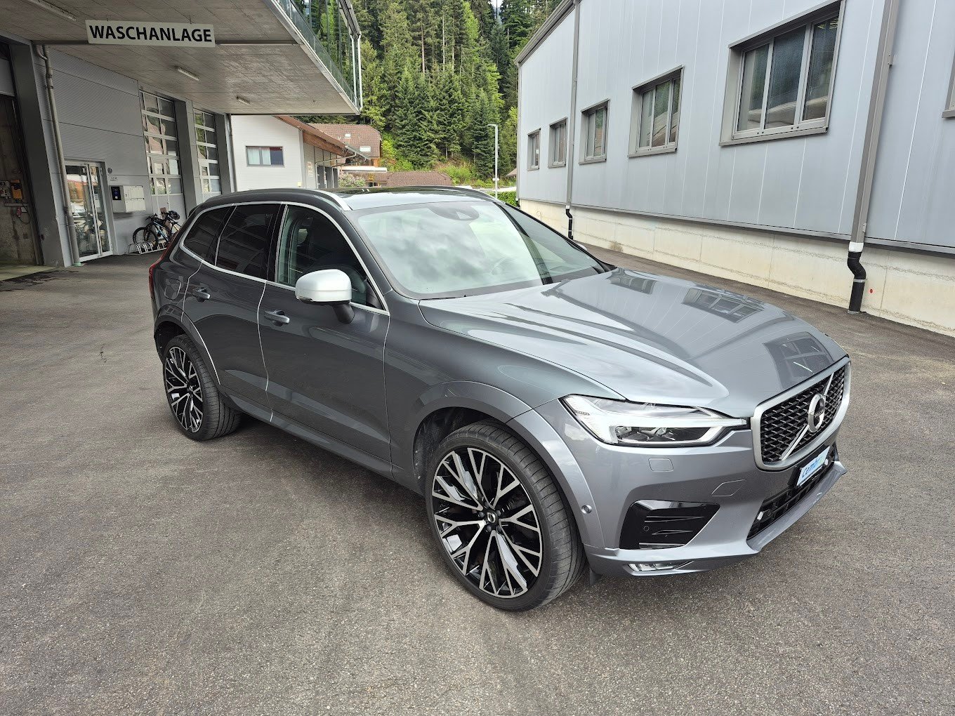 VOLVO XC60 T6 AWD R-Design Geartronic, Petrol, Second hand / Used, Automatic - 7