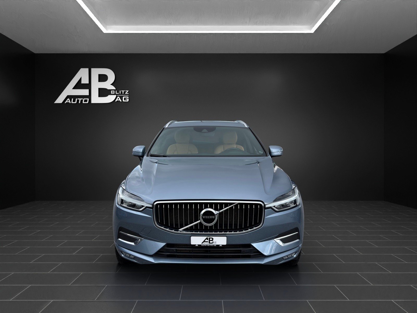 VOLVO XC60 T5 AWD Inscription Geartronic mit 250 PS