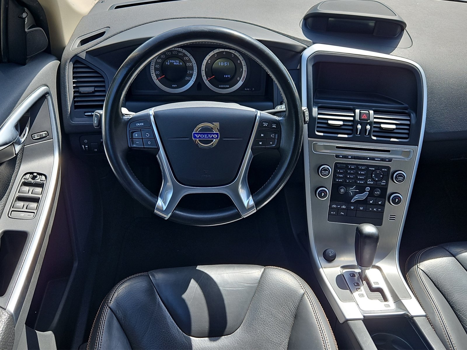 VOLVO XC60 2.0T Momentum Powershift, Petrol, Second hand / Used, Automatic - 7