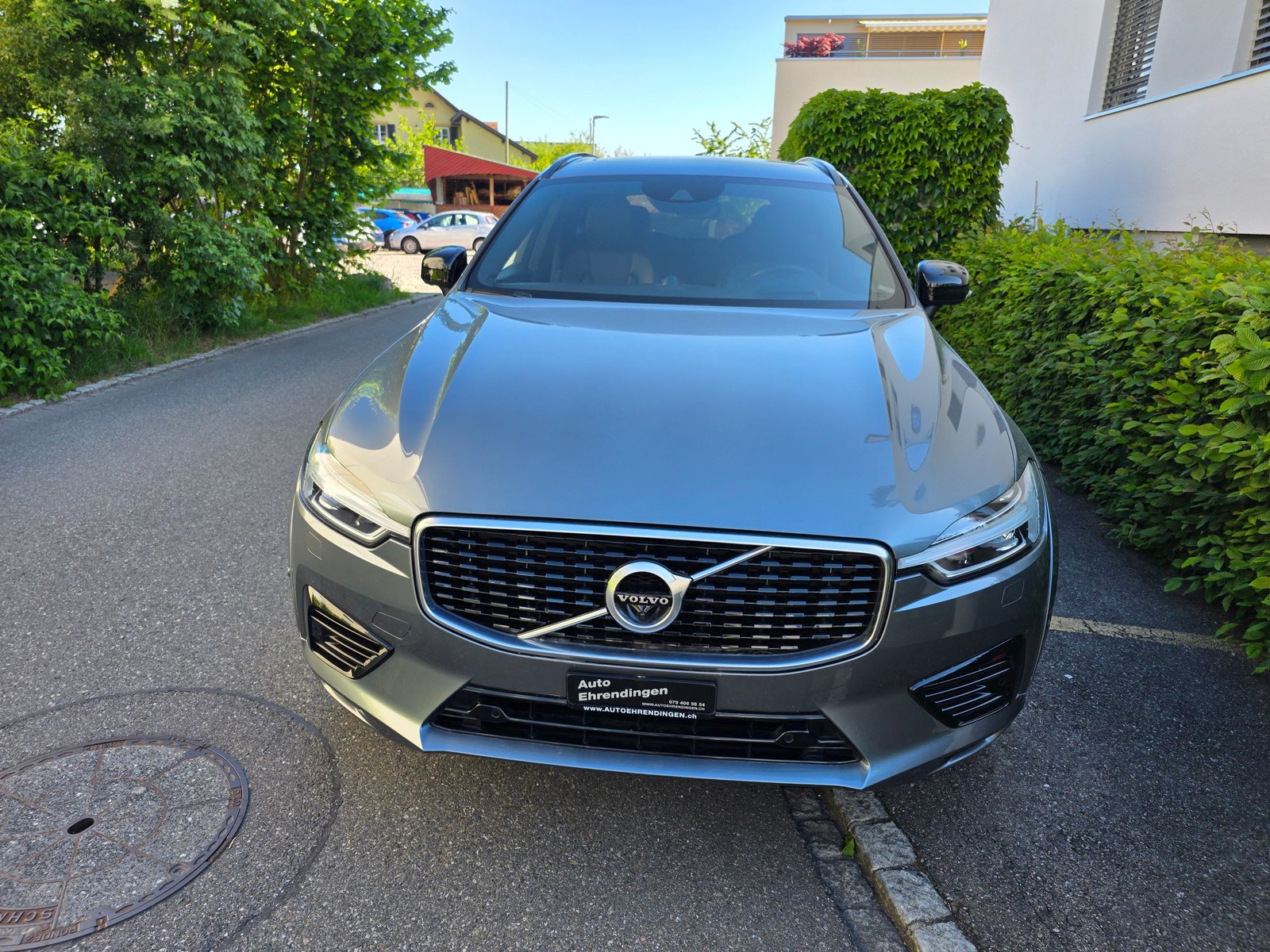 VOLVO XC60 T8 eAWD R-Design Geartronic, Hybride Rechargeable Essence/Électricité, Occasion / Utilisé, Automatique - 2
