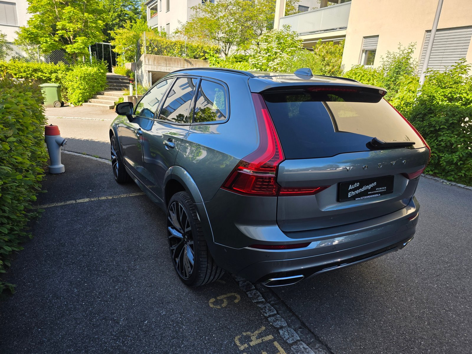VOLVO XC60 T8 eAWD R-Design Geartronic, Hybride Rechargeable Essence/Électricité, Occasion / Utilisé, Automatique - 7
