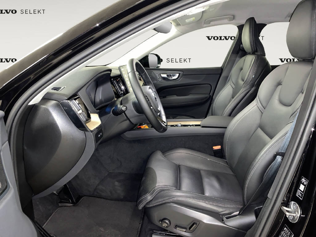 VOLVO XC60 2.0 T8 TE Plus Dark eAWD, Hybride Rechargeable Essence/Électricité, Occasion / Utilisé, Automatique - 6