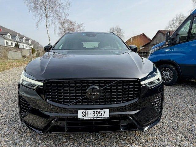 VOLVO XC60 T6 eAWD PluginHybrid Black Edition, Plug-in-Hybrid Petrol/Electric, Second hand / Used, Automatic