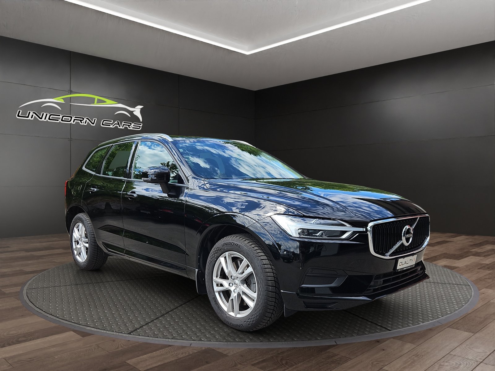 VOLVO XC60 D4 AWD Momentum Geartronic