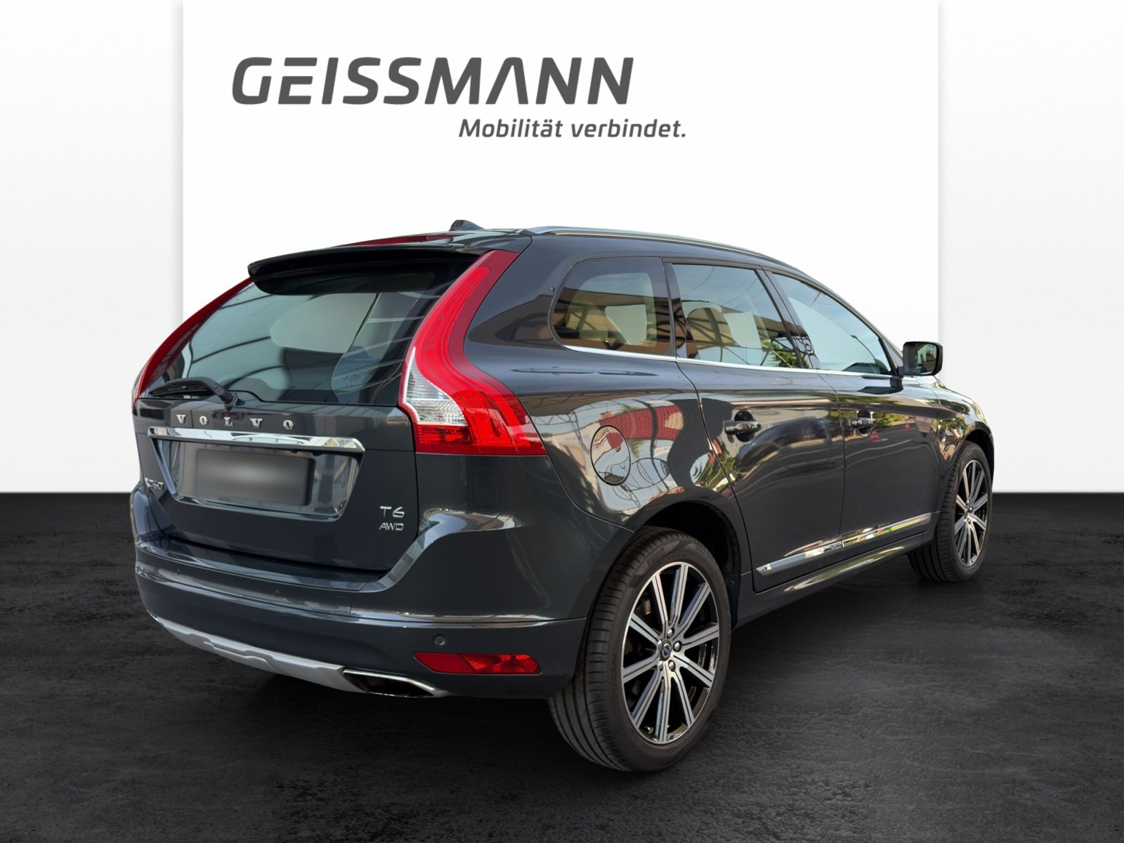 VOLVO XC60 2.0 T6 Summum AWD S/S, Benzin, Occasion / Gebraucht, Automatik - 6