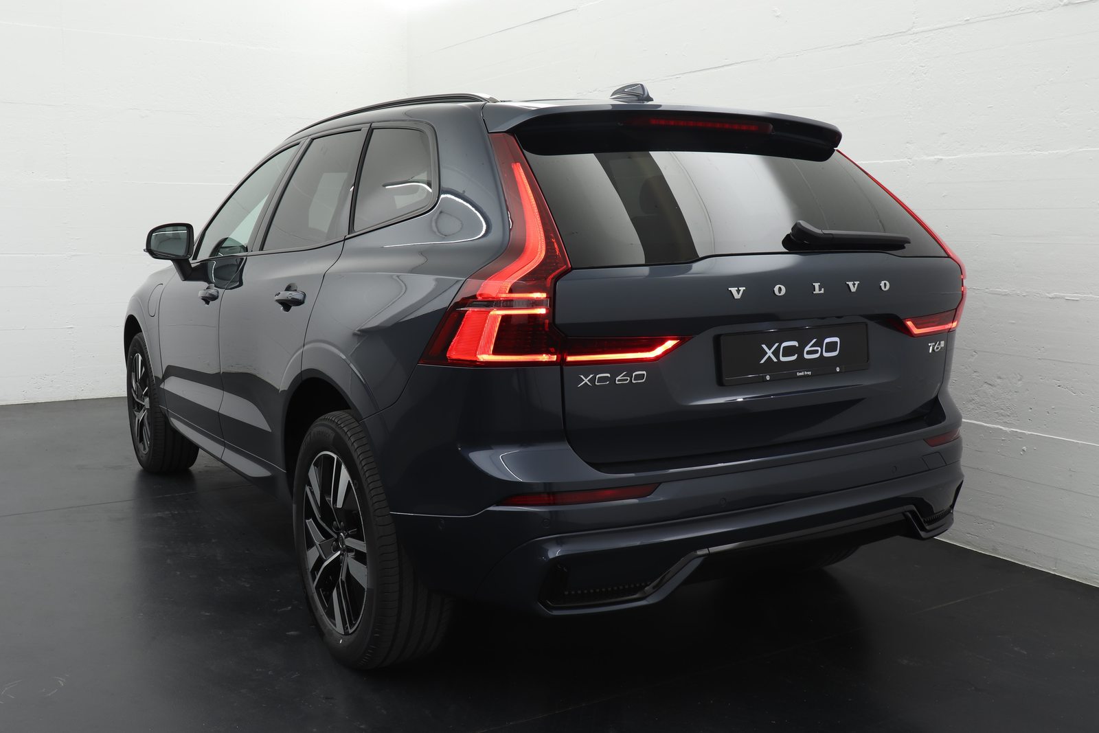 VOLVO XC60 2.0 T6 TE Plus Dark eAWD, Plug-in-Hybrid Benzina/Elettrica, Occasioni / Usate, Automatico - 4