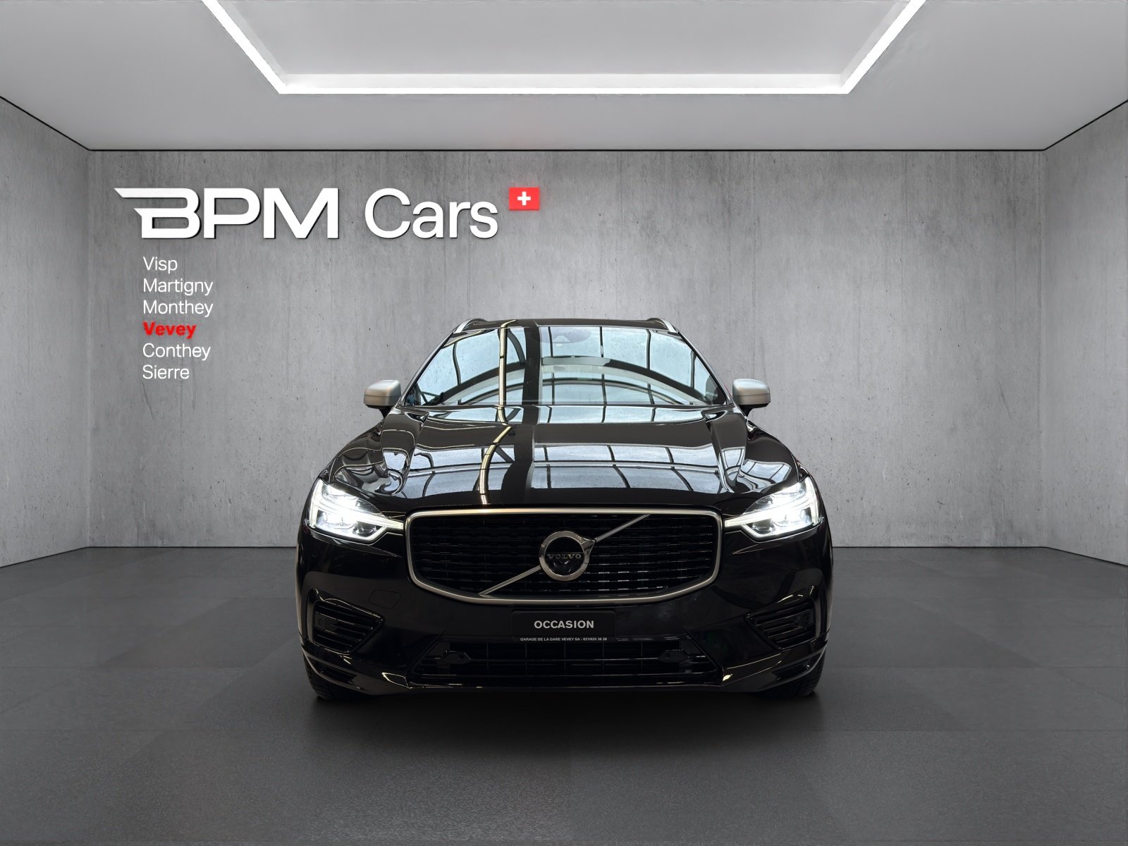 VOLVO XC60 T8 eAWD R-Design Geartronic, Plug-in-Hybrid Benzin/Elektro, Occasion / Gebraucht, Automatik - 2