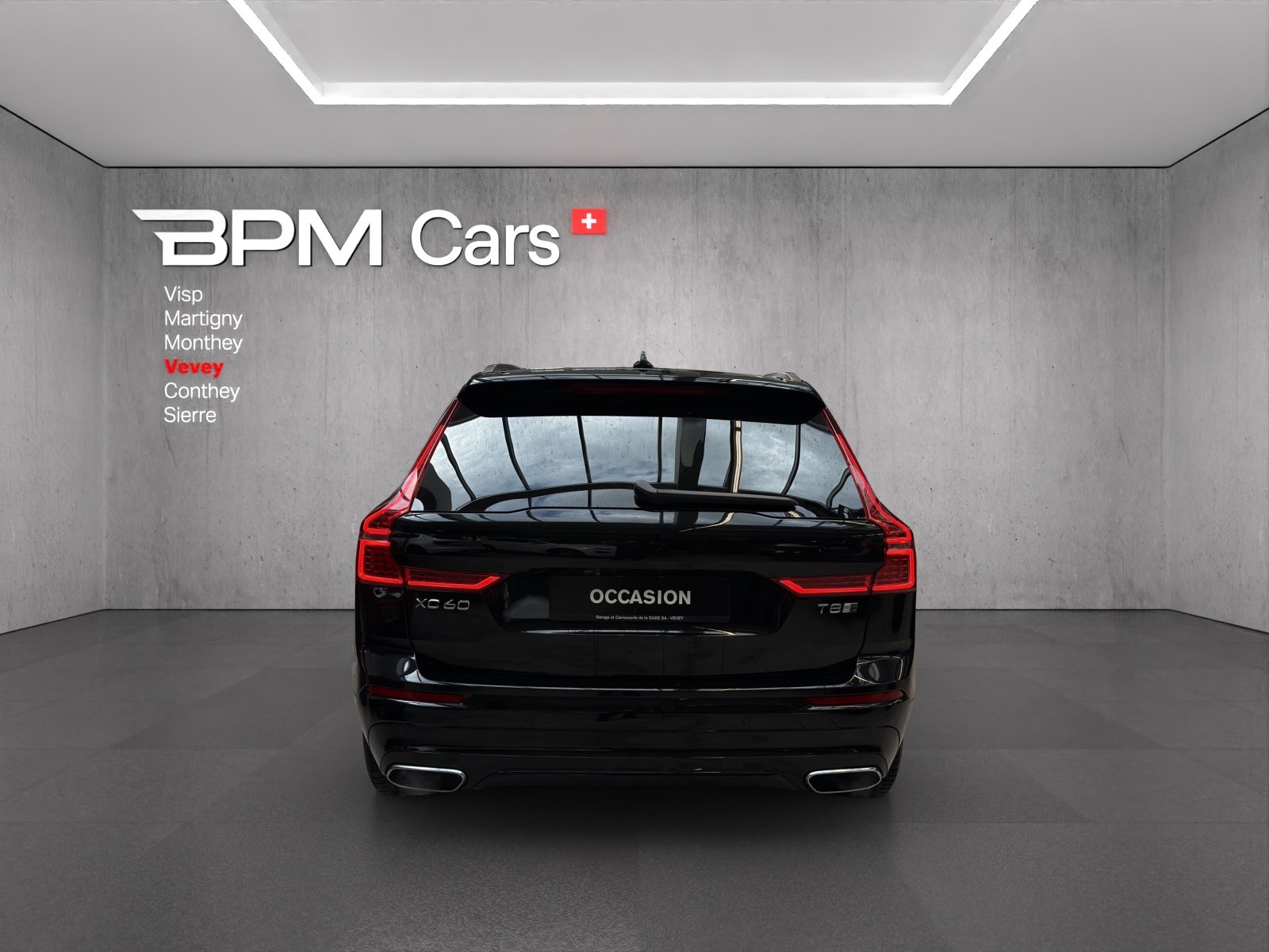 VOLVO XC60 T8 eAWD R-Design Geartronic, Plug-in-Hybrid Benzin/Elektro, Occasion / Gebraucht, Automatik - 4