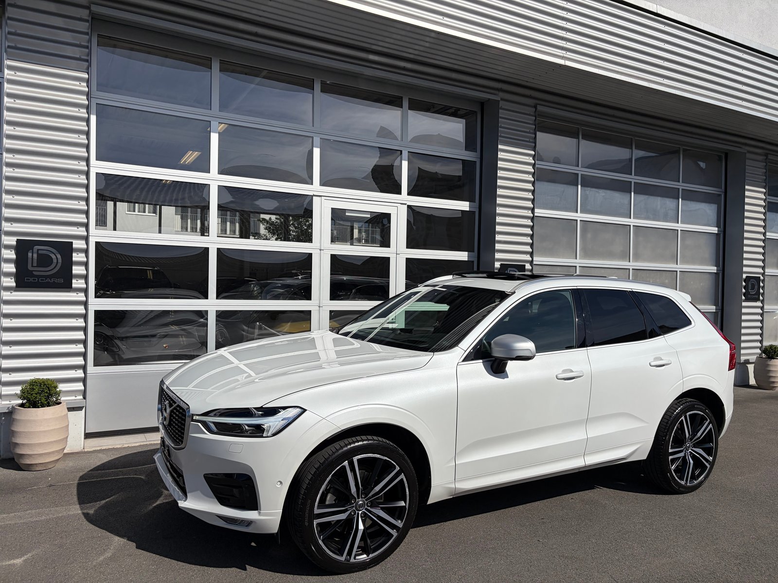 VOLVO XC60 T6 AWD R-Design Geartronic, Essence, Occasion / Utilisé, Automatique - 2