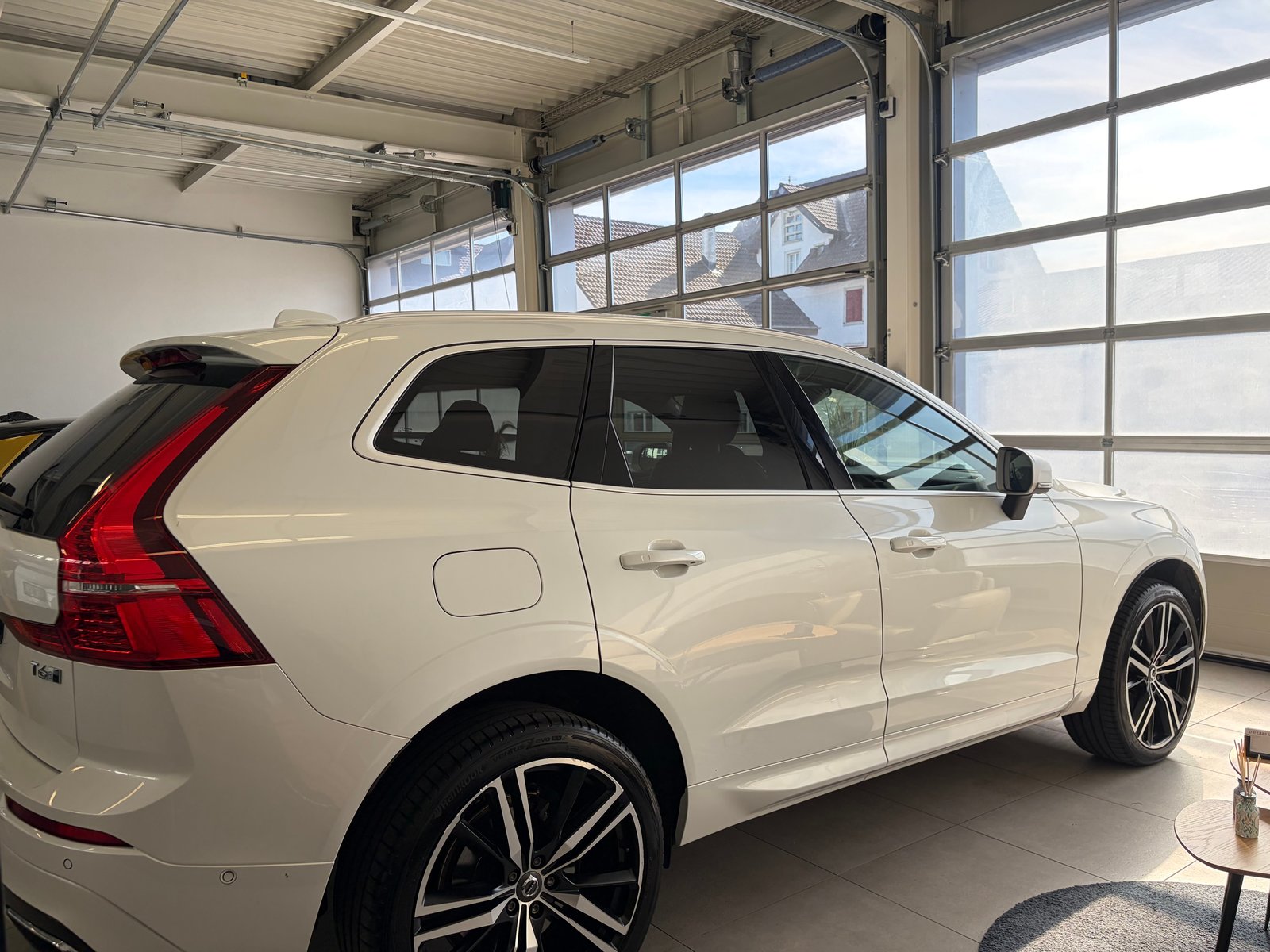 VOLVO XC60 T6 AWD R-Design Geartronic, Essence, Occasion / Utilisé, Automatique - 6