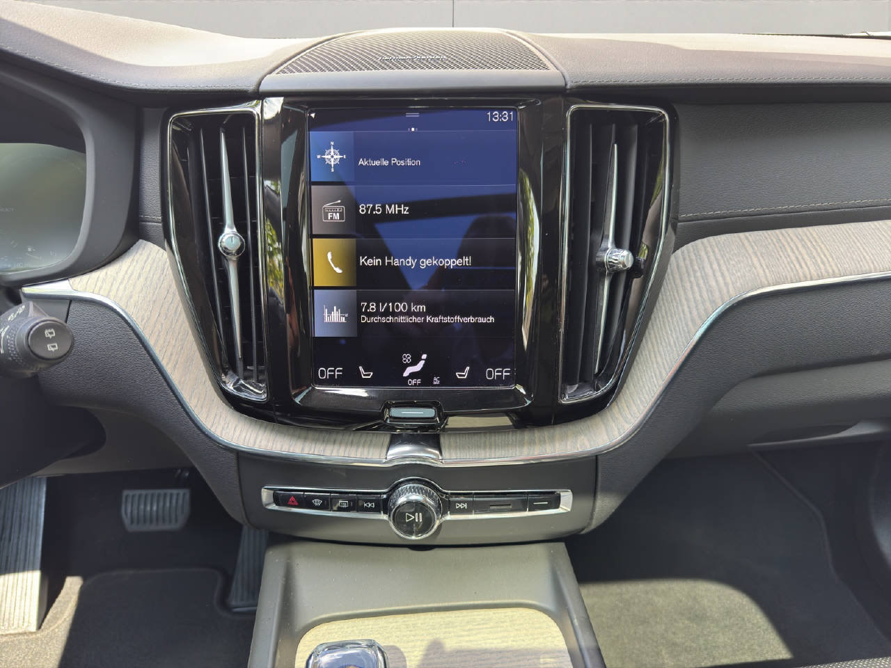 VOLVO XC60 2.0 T8 TE Inscription eAWD, Benzin, Occasion / Gebraucht, Automatik - 7