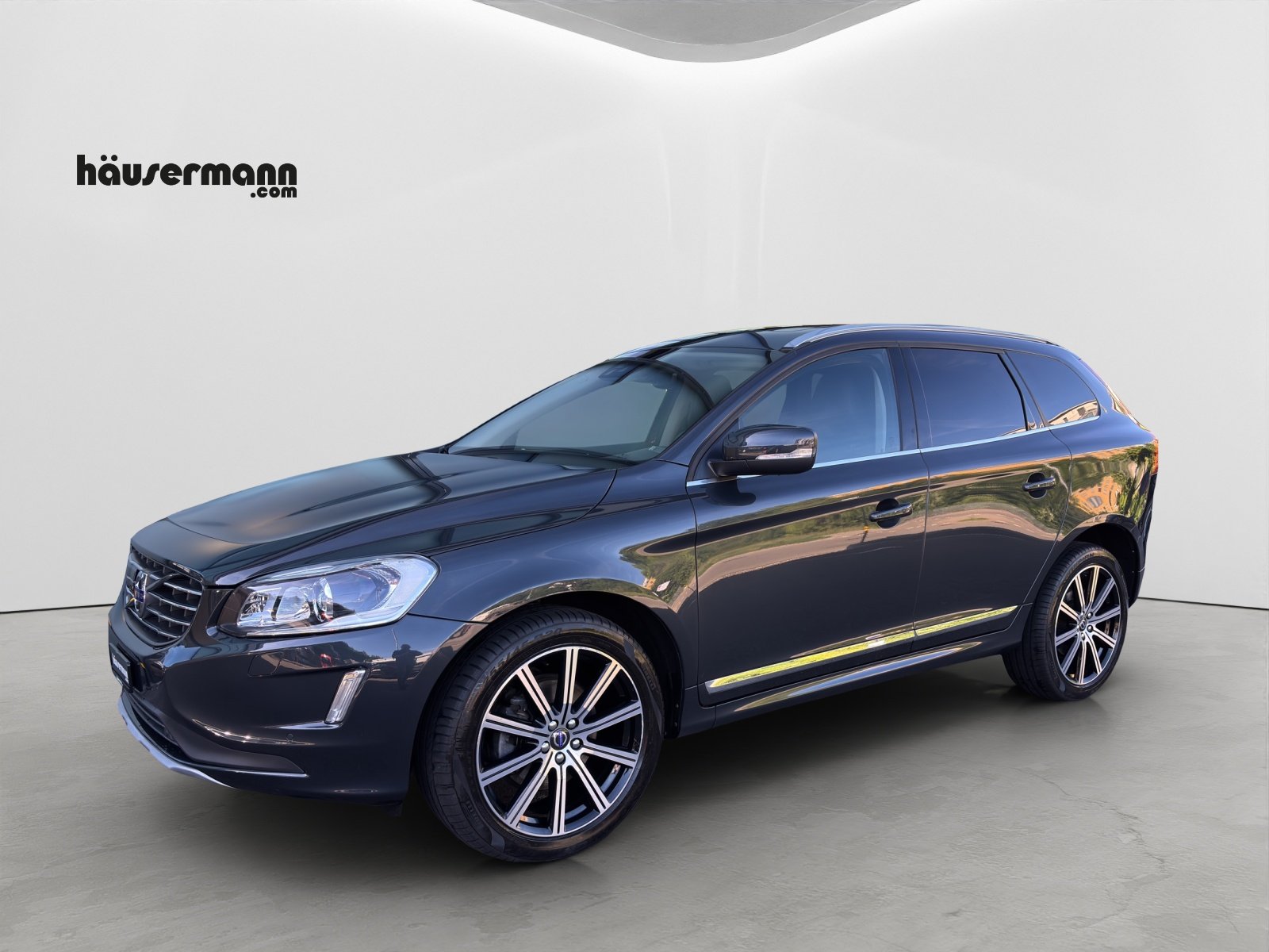 VOLVO XC60 2.4 D5 Summum AWD S/S