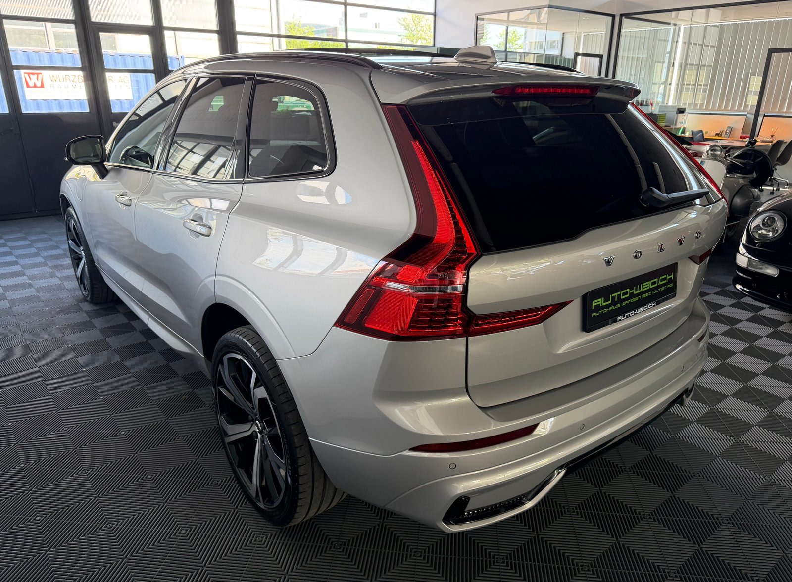 VOLVO XC60 T6 eAWD PluginHybrid R-Design Geartronic, Hybride Rechargeable Essence/Électricité, Occasion / Utilisé, Automatique - 5