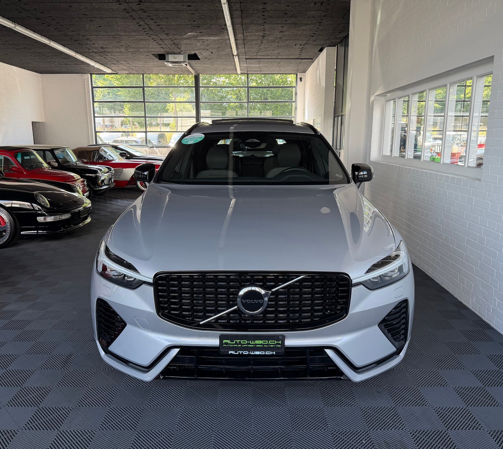 VOLVO XC60 T6 eAWD PluginHybrid R-Design Geartronic, Hybride Rechargeable Essence/Électricité, Occasion / Utilisé, Automatique - 7