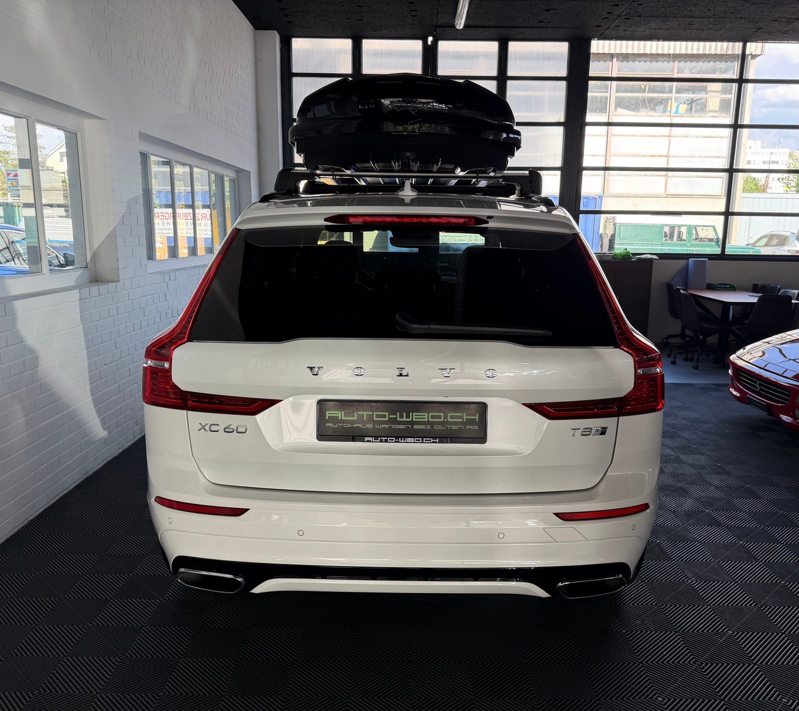 VOLVO XC60 T8 eAWD R-Design Geartronic, Hybride Rechargeable Essence/Électricité, Occasion / Utilisé, Automatique - 4