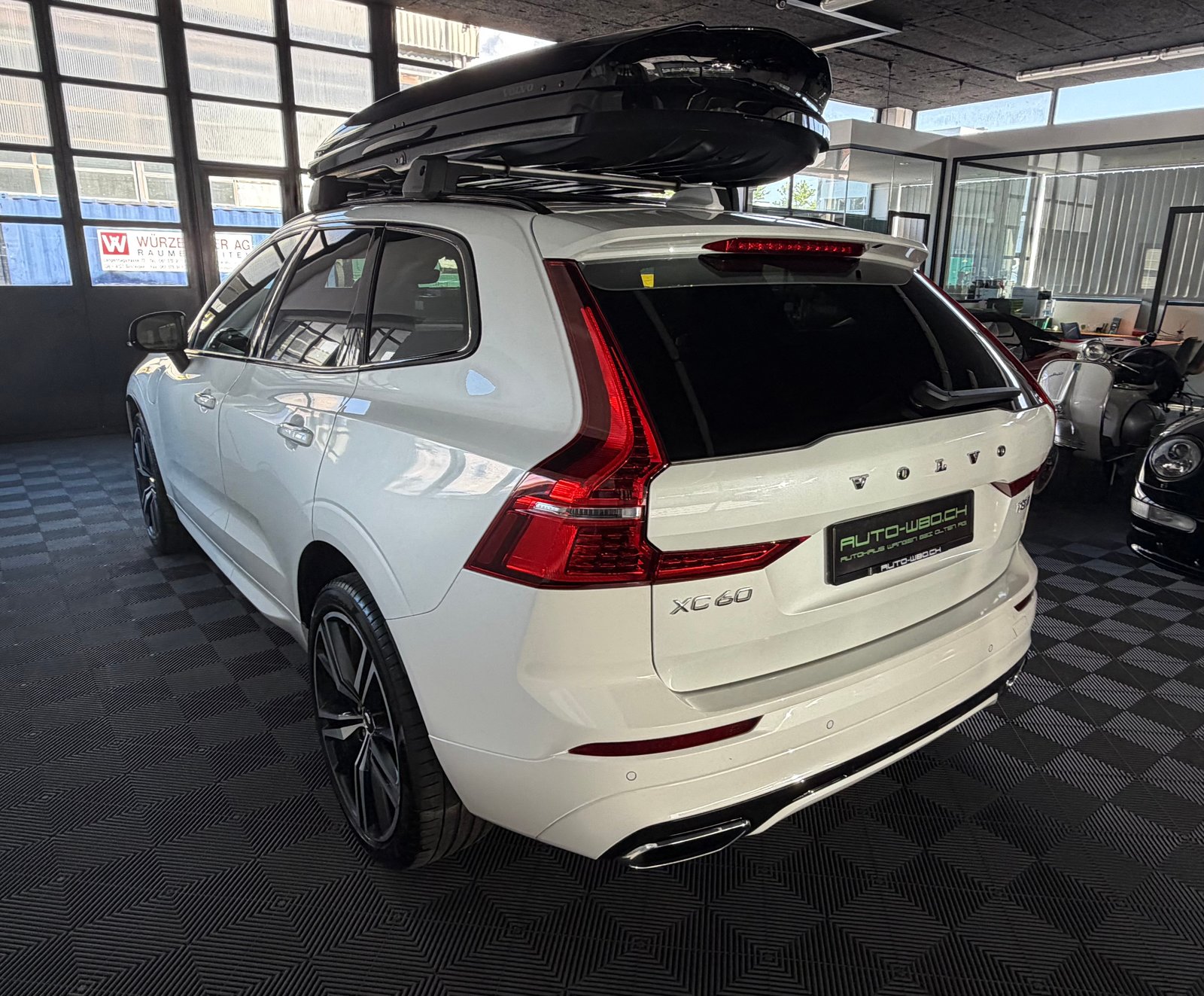 VOLVO XC60 T8 eAWD R-Design Geartronic, Hybride Rechargeable Essence/Électricité, Occasion / Utilisé, Automatique - 5
